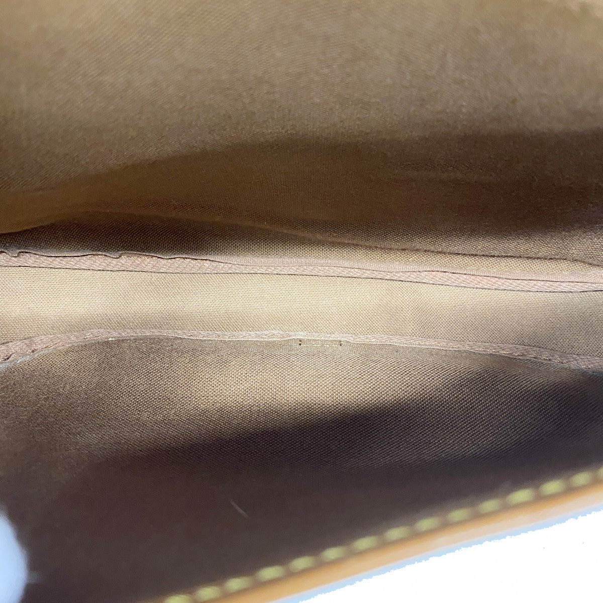 【6fa1688】ルイヴィトン ショルダーバッグ モノグラム ソミュール30 M42256 ブラウン【中古】レディース