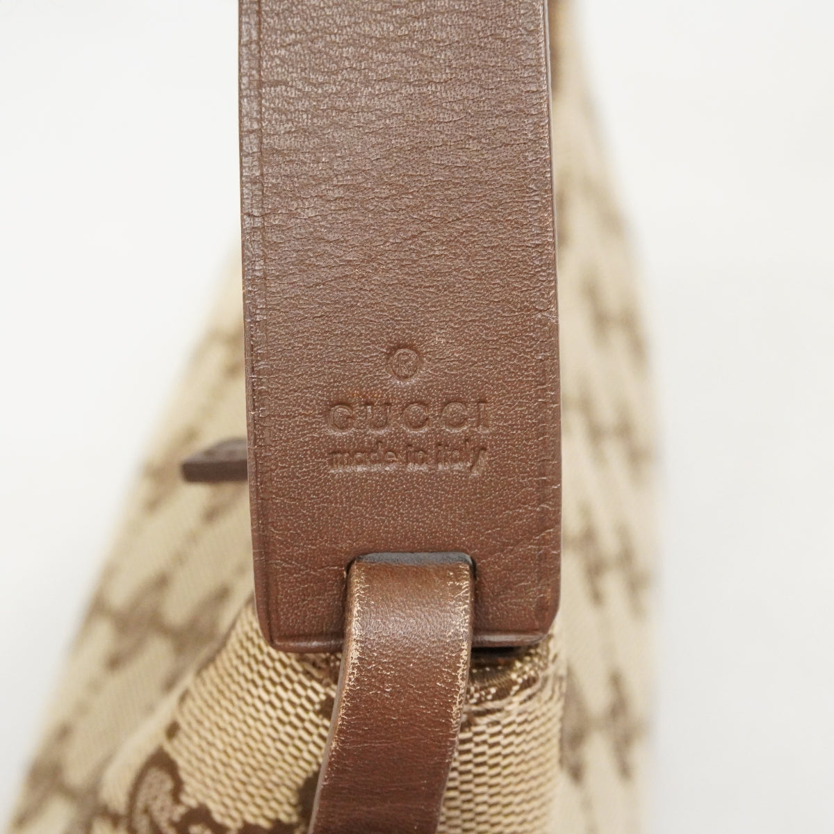 【6fa1725】グッチ ポーチ GGキャンバス 103399 キャンバス ベージュ ゴールド金具【中古】レディース