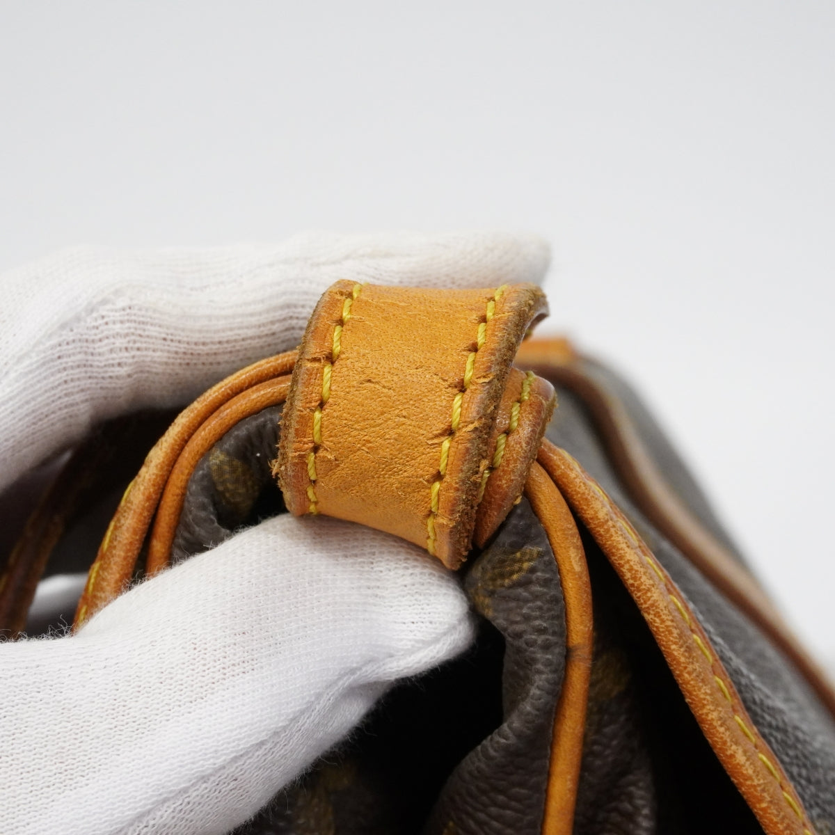 【6fa1729】ルイヴィトン ショルダーバッグ モノグラム ソミュール30 M42256 ブラウン【中古】レディース