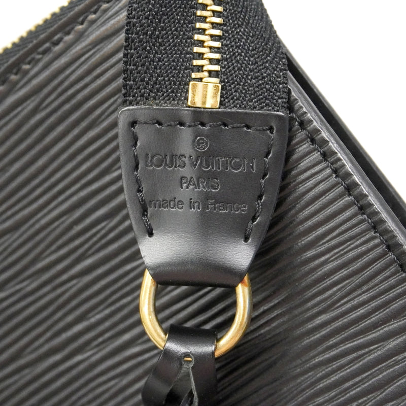 【6fa1734】ルイヴィトン ポーチ エピ ポシェットアクセソワール M52942 ノワール【中古】レディース