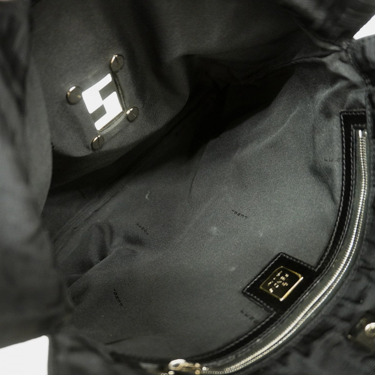 【6fa1788】フェンディ トートバッグ ズッカ ナイロン ブラック シルバー金具【中古】レディース
