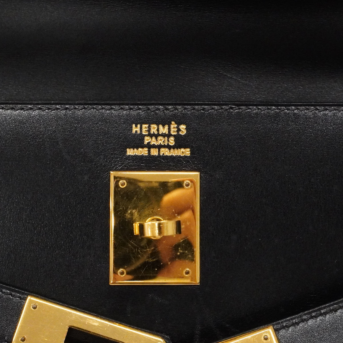 【6fa1805】エルメス ハンドバッグ ケリー35 ボックスカーフ ブラック ゴールド金具 □A刻印【中古】レディース