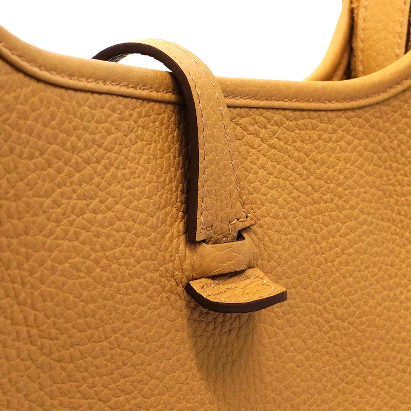 【6fa1913】エルメス ショルダーバッグ エヴリン23 トリヨンクレマンス ビスキュイ ゴールド金具 K刻印【中古】レディース