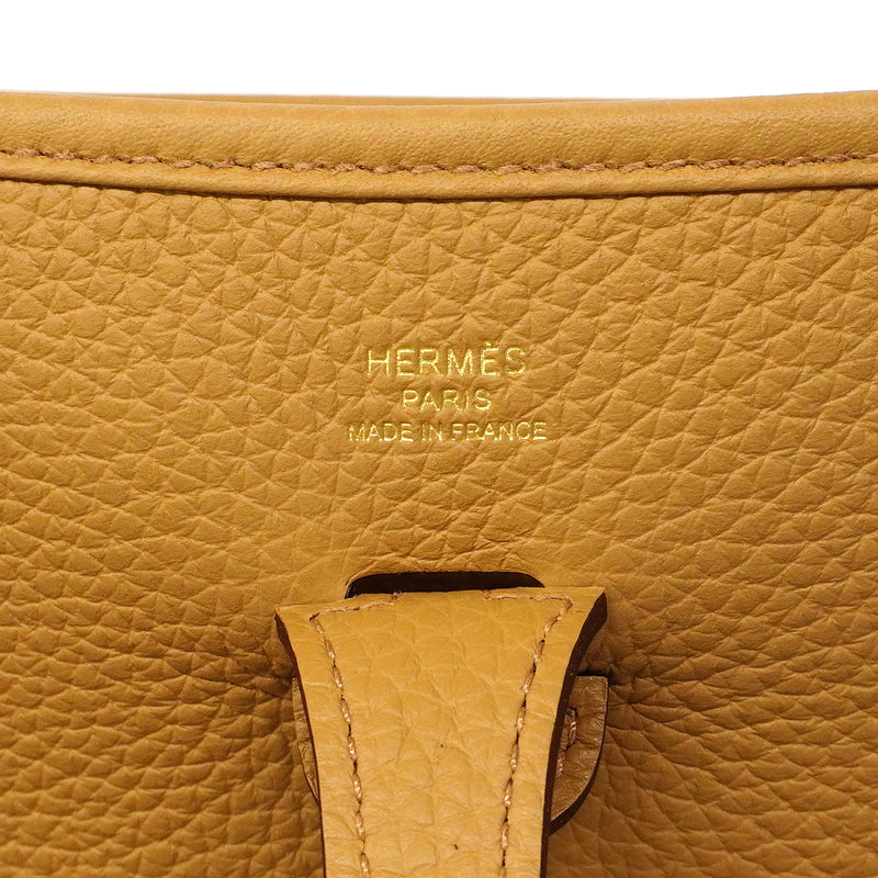 【6fa1913】エルメス ショルダーバッグ エヴリン23 トリヨンクレマンス ビスキュイ ゴールド金具 K刻印【中古】レディース