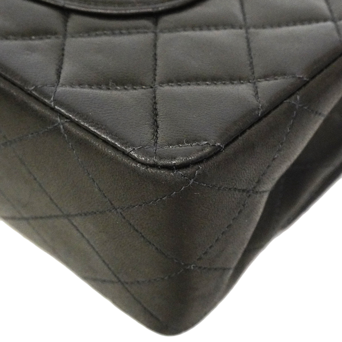 【6fa1946】シャネル ショルダーバッグ マトラッセ Wフラップ Wチェーン ラムスキン ブラック ゴールド金具【中古】レディース