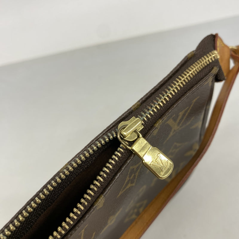 【6fb1976】ルイヴィトン ポーチ モノグラム ポシェットアクセソワール M51980 ブラウン【中古】レディース