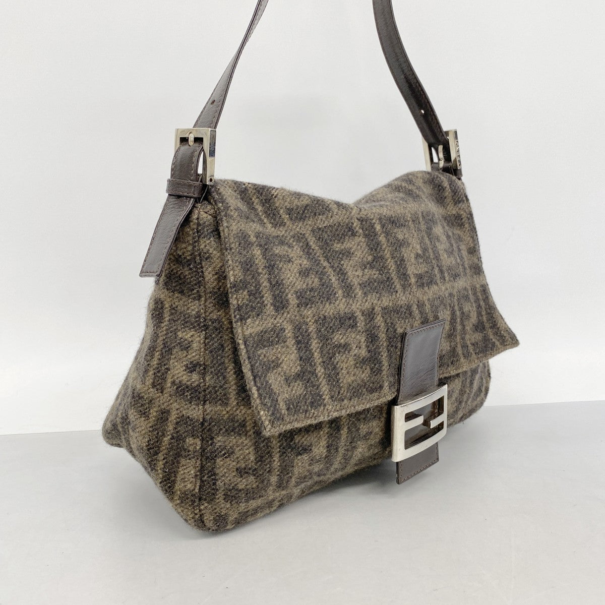 【6fb2008】フェンディ ハンドバッグ ズッカ ウール ブラウン シルバー金具【中古】レディース