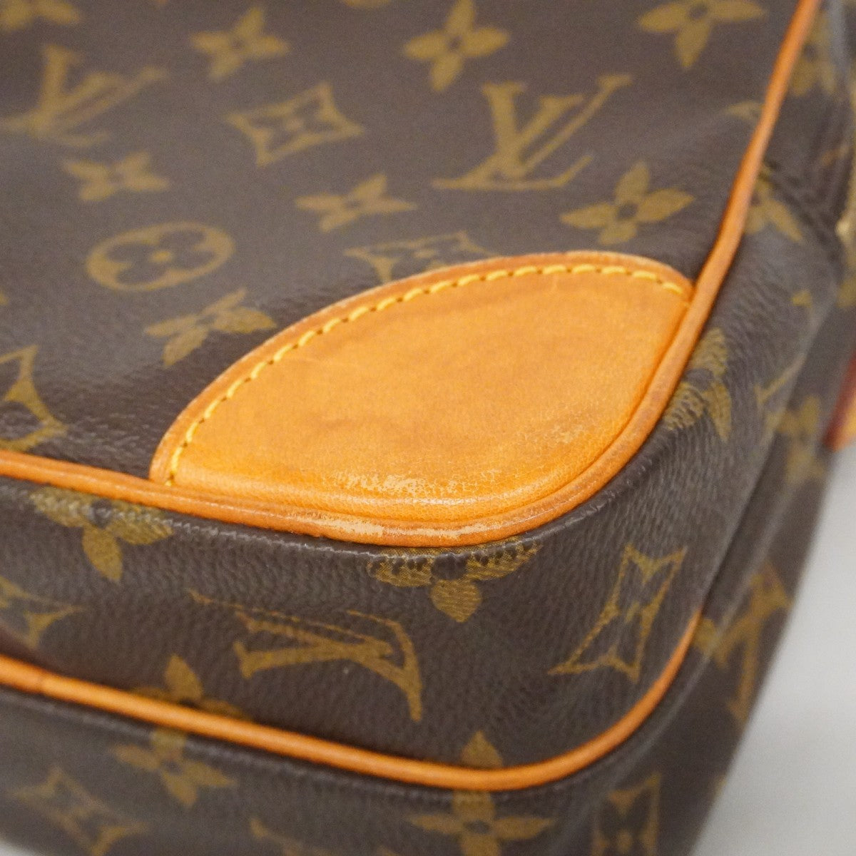 【6fb2102】ルイヴィトン ショルダーバッグ モノグラム アマゾン M45236 ブラウン【中古】レディース