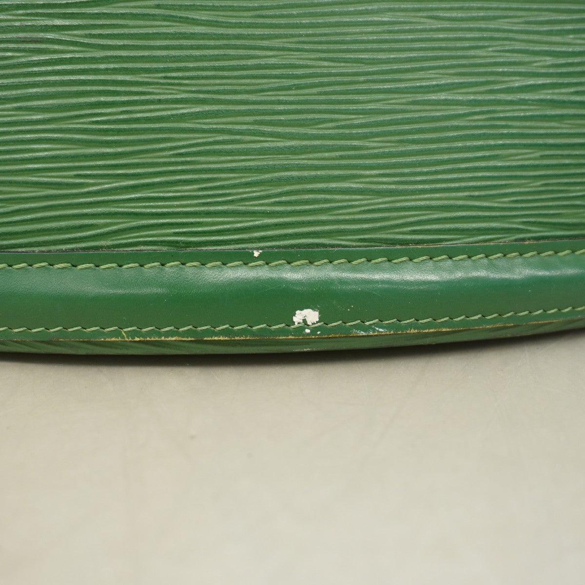 【6fb2111】ルイヴィトン ショルダーバッグ エピ サンジャックショッピング M52264 ボルネオグリーン【中古】レディース