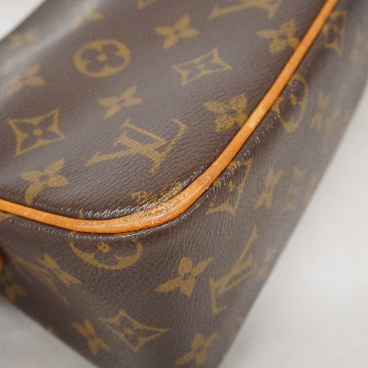 【6fb2201】 ショルダーバッグ モノグラム ヴィバシテMM M51164 ブラウン【中古】レディース