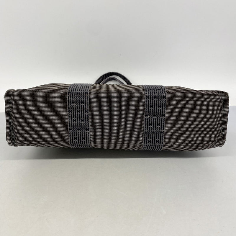 【6fb2283-k】エルメス トートバッグ エールラインMM キャンバス グレー シルバー金具【中古】メンズ レディース ユニセックス