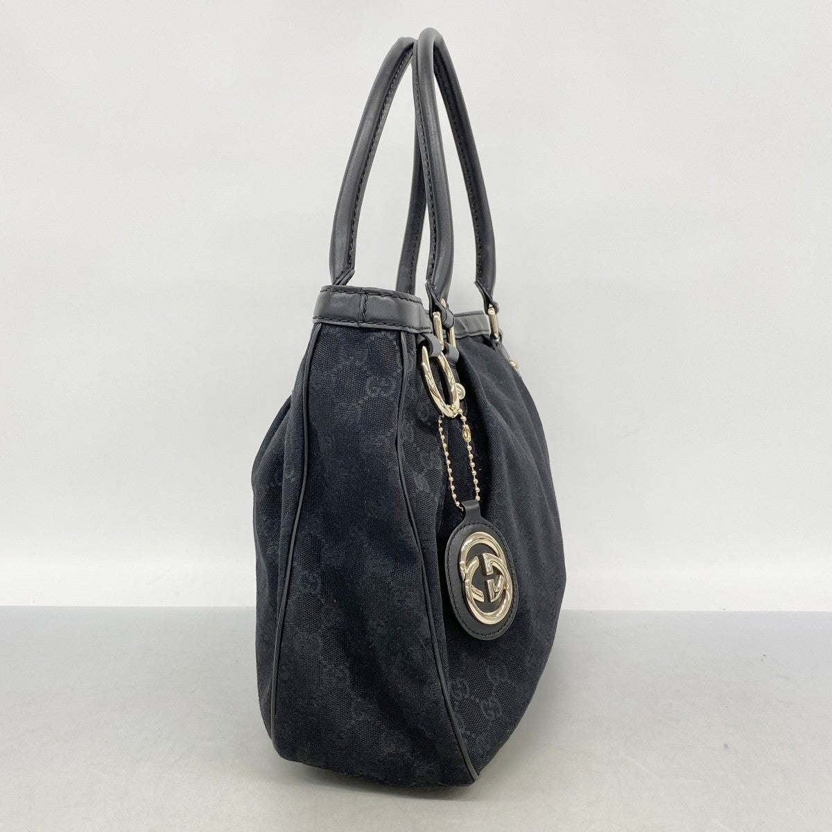 【6fb2294-k】グッチ トートバッグ GGキャンバス スーキー 296835 キャンバス ブラック シャンパンゴールド金具【中古】レディース