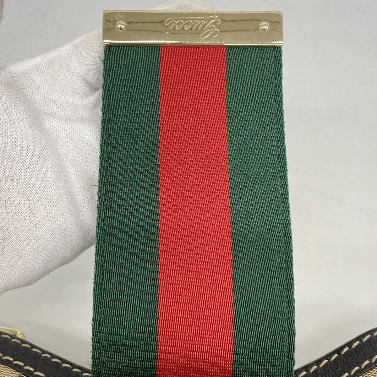 【6fb2295-k】グッチ ショルダーバッグ GGキャンバス/シェリーライン 233608 キャンバス ベージュ シャンパンゴールド金具【中古】レディース