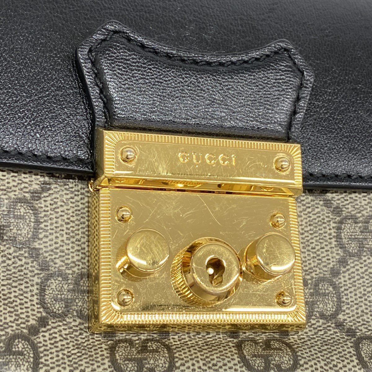 【6fb2317-k】グッチ ハンドバッグ GGスプリーム 658487 PVC ベージュ ブラウン ブラック ゴールド金具 2wayバッグ【中古】レディース
