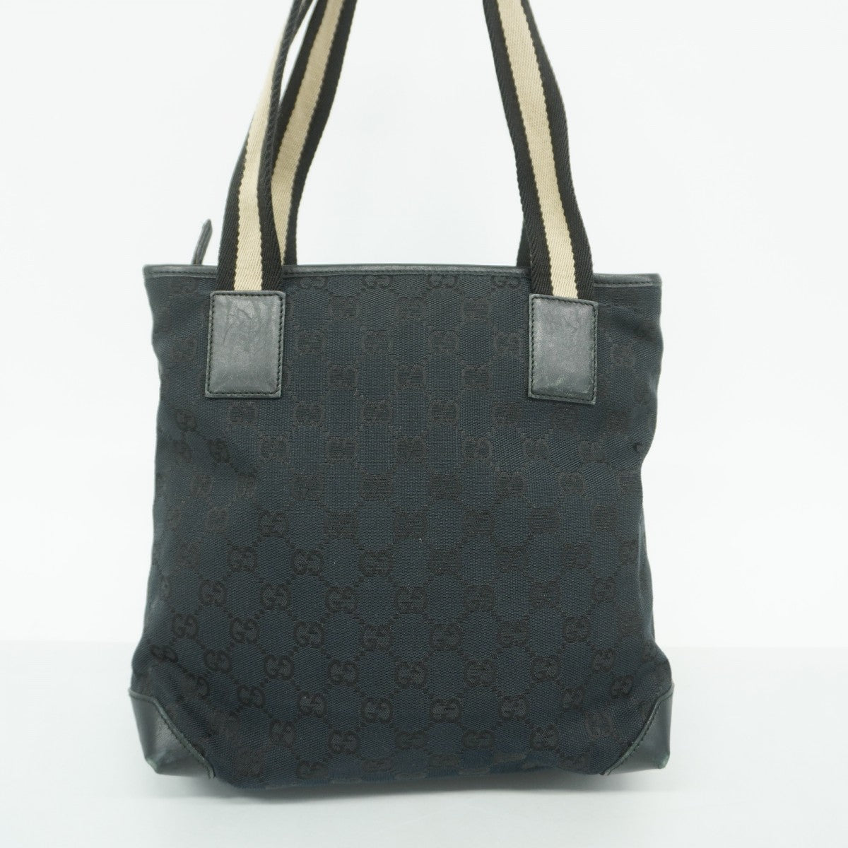 【6fb2367-k】グッチ トートバッグ GGキャンバス 019 0402 キャンバス ブラック シルバー金具【中古】レディース