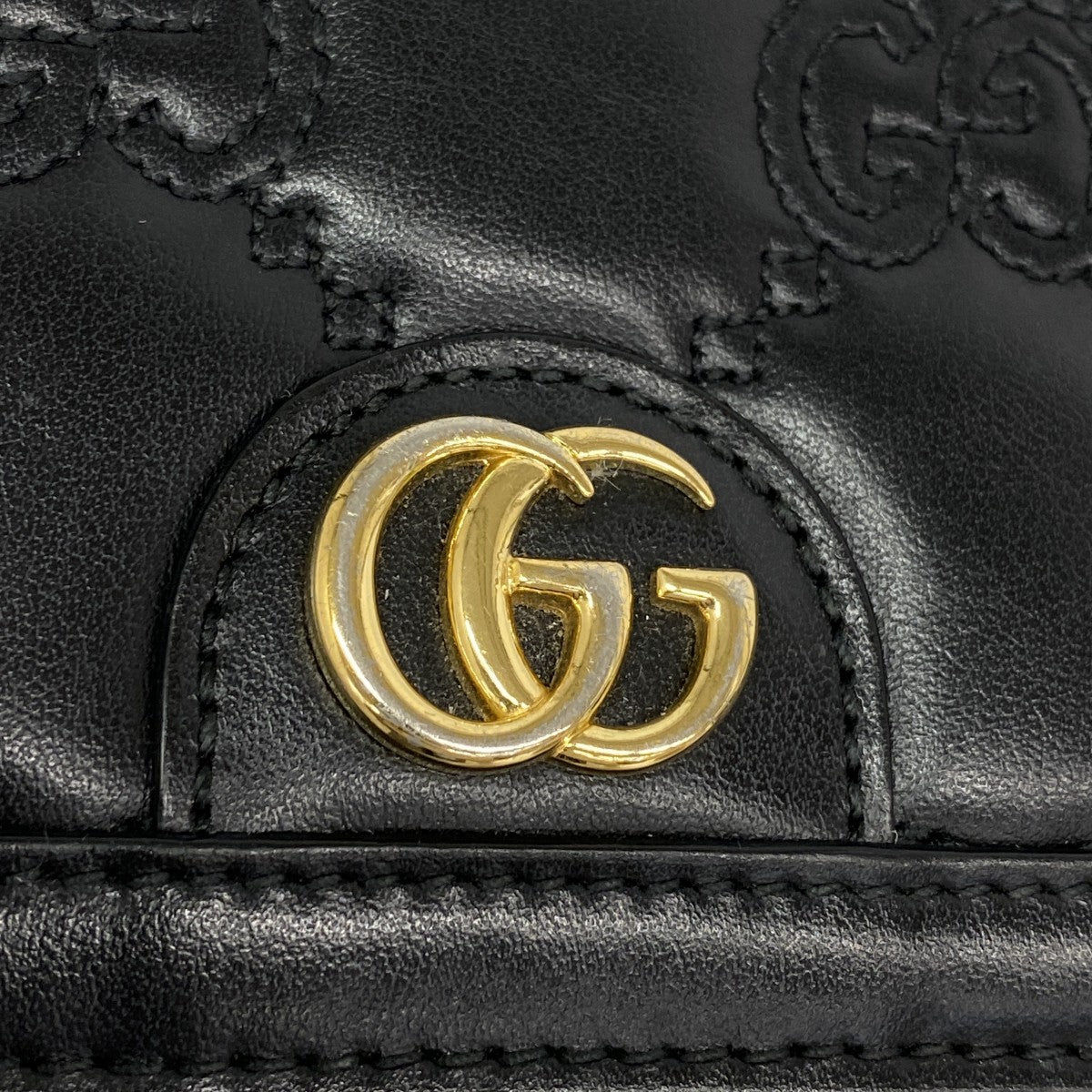【6fb2401-k】グッチ 財布 GGマトラッセ 723786 レザー ブラック ゴールド金具【中古】レディース