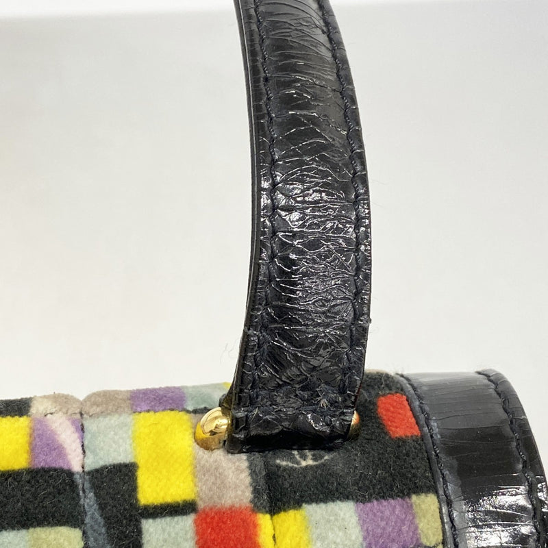 【6fb2404-k】シャネル ショルダーバッグ 2.55 パテントレザー ベロア マルチカラー ブラック ゴールド金具【中古】レディース