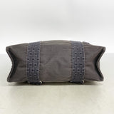 【6fb2407-k】エルメス リュック・デイパック エールラインアドMM キャンバス グレー シルバー金具【中古】メンズ レディース ユニセックス