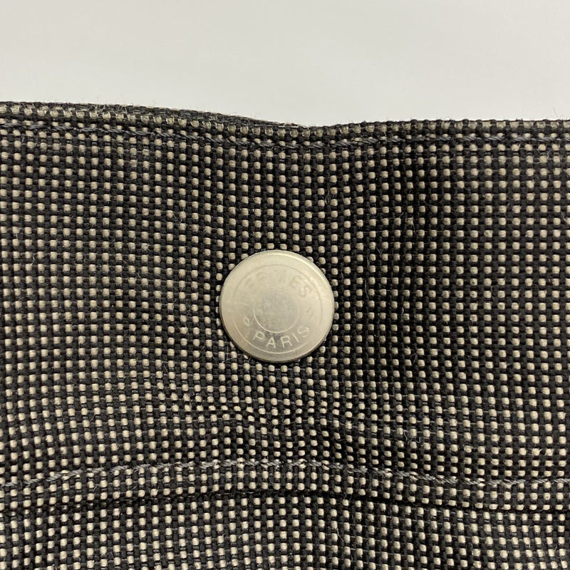 【6fb2407-k】エルメス リュック・デイパック エールラインアドMM キャンバス グレー シルバー金具【中古】メンズ レディース ユニセックス