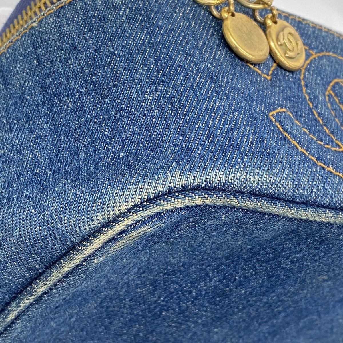 【6fb2432】シャネル バニティバッグ デニム ブルー ゴールド金具【中古】レディース