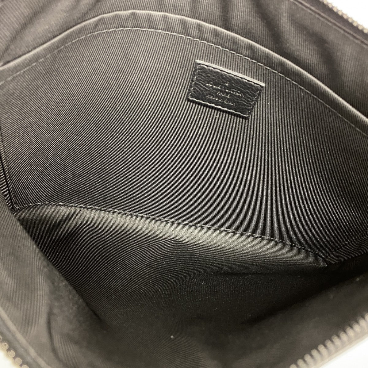 【6fb2436】ルイヴィトン クラッチバッグ モノグラム・シャドウ ポシェットトゥゴー M81570 ブラック【中古】メンズ