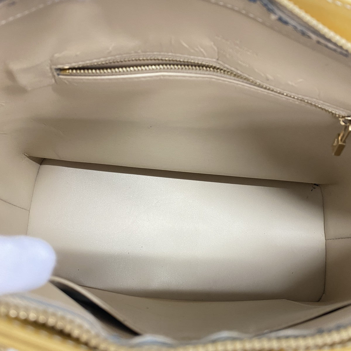 【6fb2442】ルイヴィトン トートバッグ ヴェルニ ヒューストン M91004 ベージュ【中古】レディース