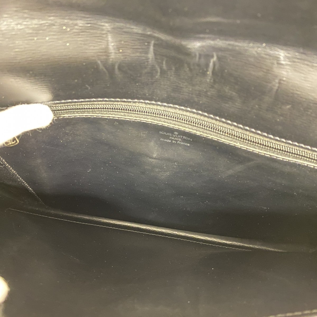 【6fb2455】ルイヴィトン クラッチバッグ エピ ポシェットアンヴェロップアンベロップ M52582 ノワール【中古】レディース