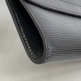 【6fb2455】ルイヴィトン クラッチバッグ エピ ポシェットアンヴェロップアンベロップ M52582 ノワール【中古】レディース