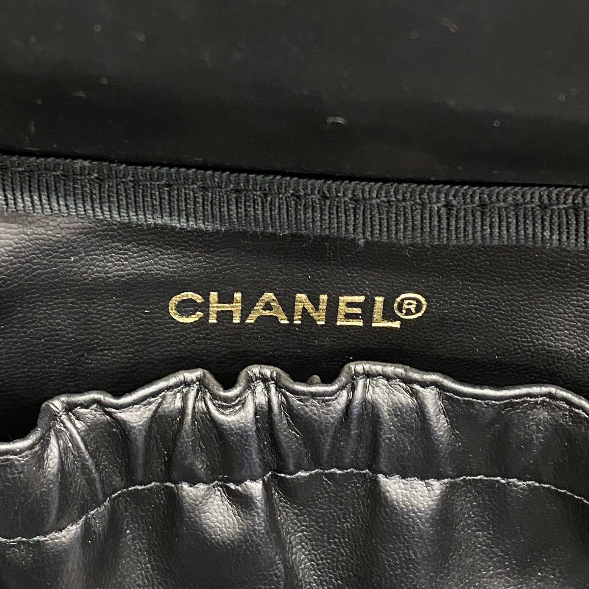 【6fb2459】シャネル バニティバッグ キャビアスキン ブラック ゴールド金具【中古】レディース