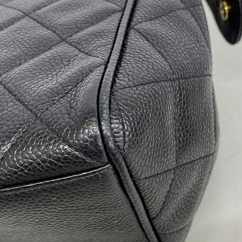 【6fb2471】シャネル ショルダーバッグ マトラッセ チェーンショルダー キャビアスキン ブラック ゴールド金具【中古】レディース