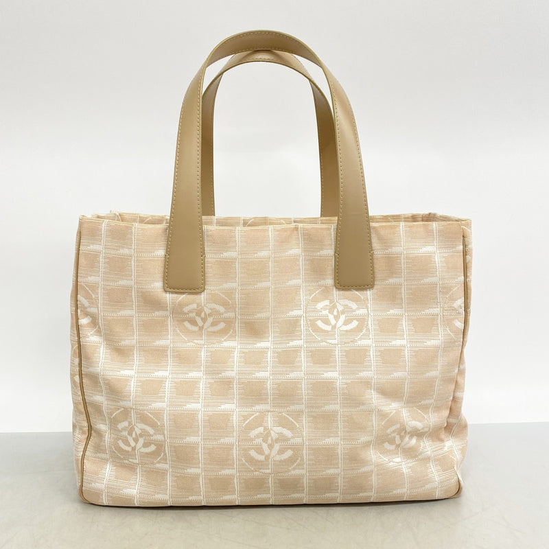 【6fb2478】シャネル トートバッグ ニュートラベル ナイロン ベージュ シルバー シャンパンゴールド金具【中古】レディース