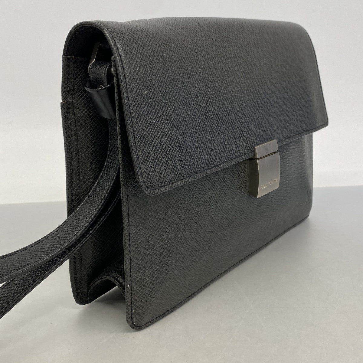 【6fb2485-k】ルイヴィトン クラッチバッグ タイガ セレンガ M30782 アルドワーズ【中古】メンズ