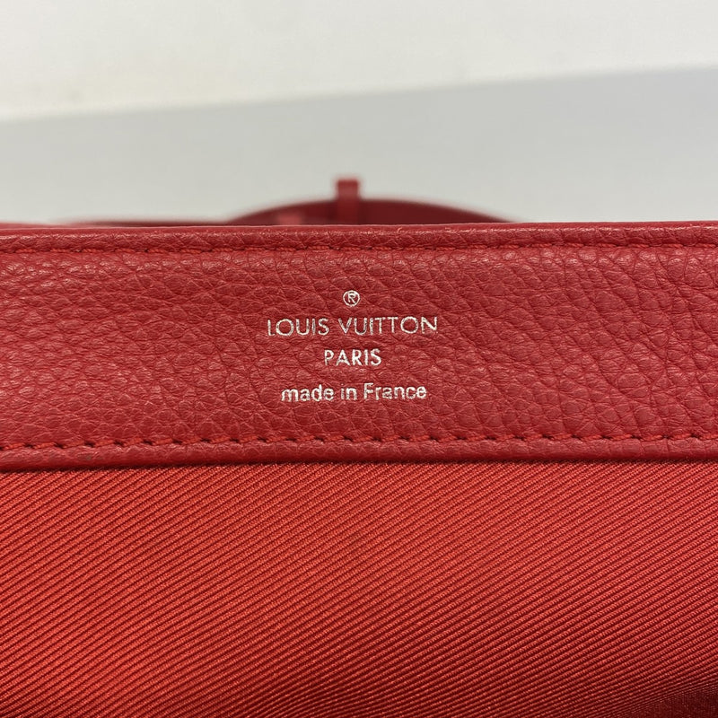 【6fb2502】ルイヴィトン ハンドバッグ トリヨン ロックミーII BB M51202 ルビー 2wayバッグ【中古】レディース