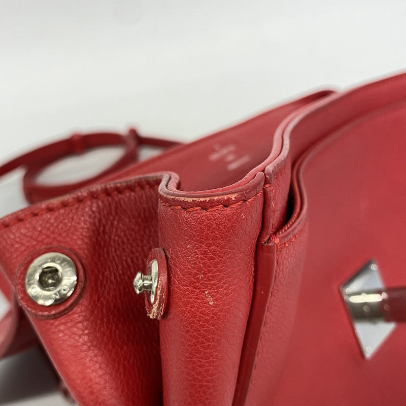 【6fb2502】ルイヴィトン ハンドバッグ トリヨン ロックミーII BB M51202 ルビー 2wayバッグ【中古】レディース