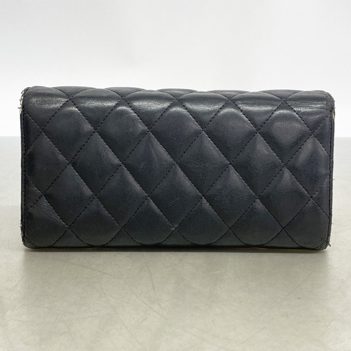 【6fb2512】シャネル 長財布 マトラッセ ラムスキン ブラック シルバー金具【中古】レディース