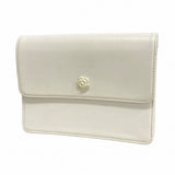 【6fb2513】シャネル ポーチ カメリア ラムスキン ホワイト シルバー金具【中古】レディース