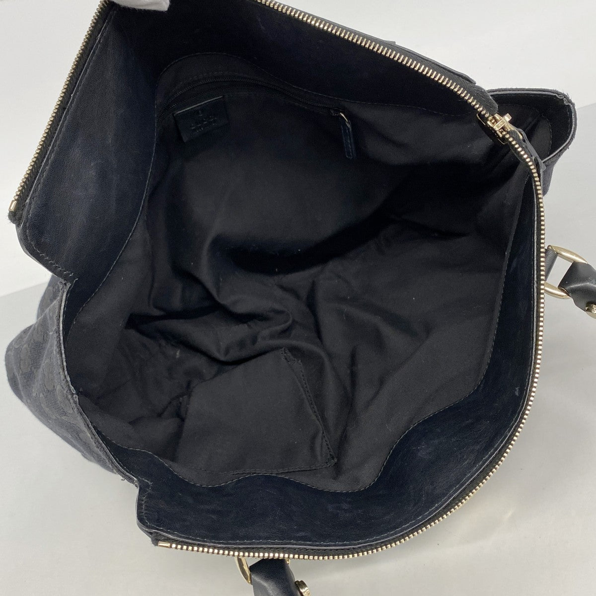【6fb2541-k】グッチ トートバッグ GGキャンバス/アビー 189831 キャンバス ブラック シャンパンゴールド金具【中古】レディース