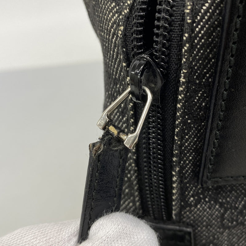 【6fb2544-k】グッチ ショルダーバッグ 03136 デニム ブラック シルバー金具【中古】レディース