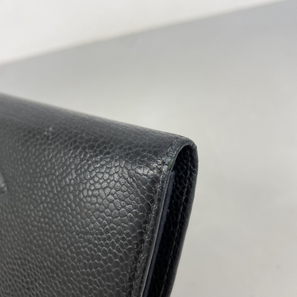 【6fb2548-k】シャネル 長財布 キャビアスキン ブラック ゴールド金具【中古】レディース