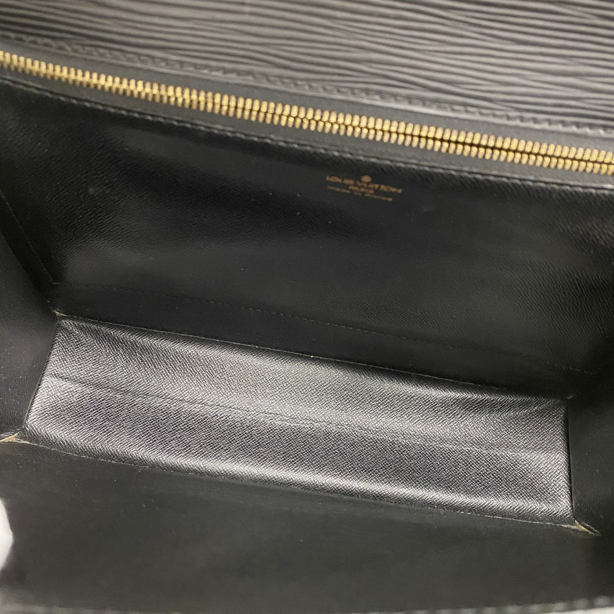 【6fb2563】ルイヴィトン ハンドバッグ エピ モンソー M52122 ノワール【中古】レディース