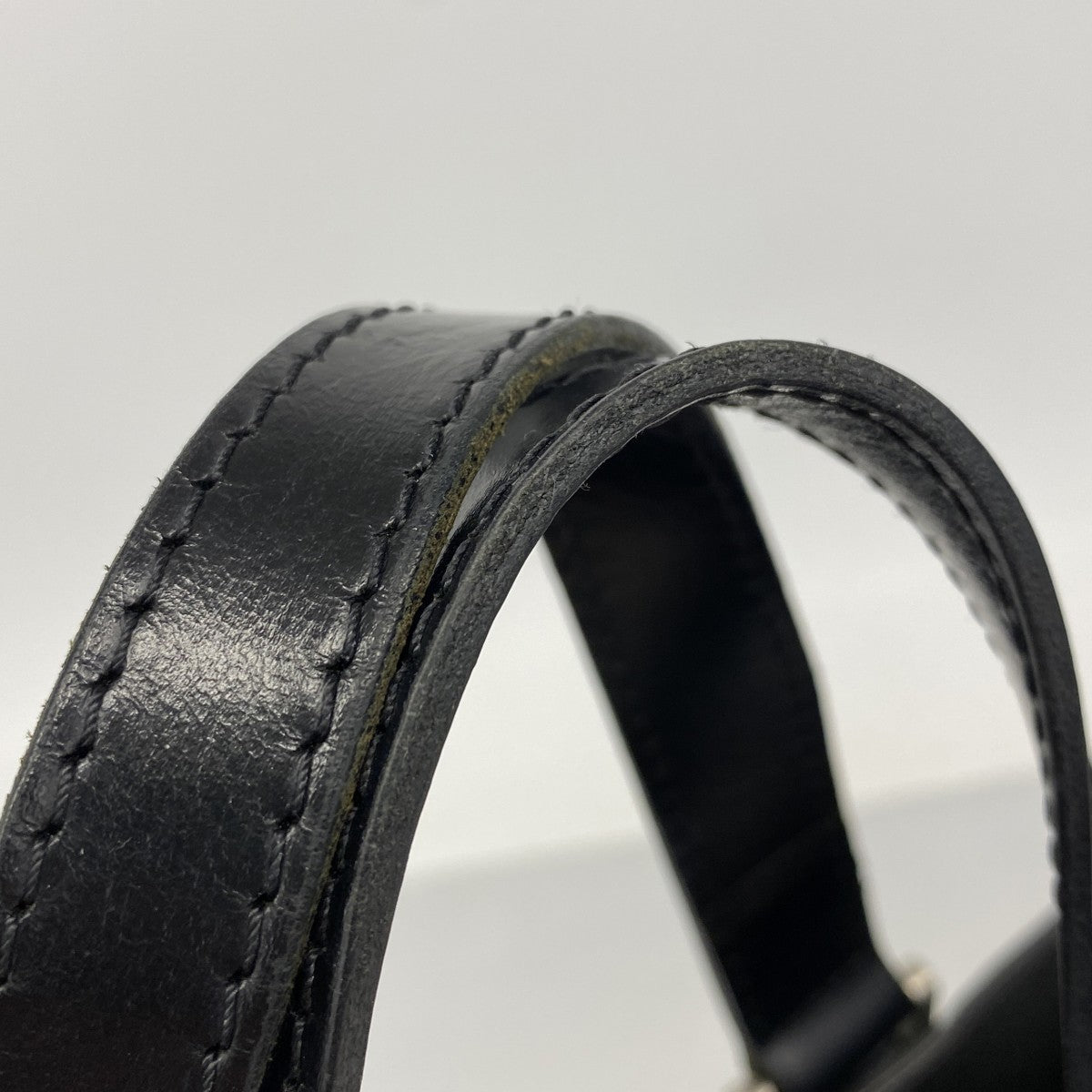 【6fb2570-k】ルイヴィトン トートバッグ タイガ カスベックGM M31012 アルドワーズ【中古】メンズ
