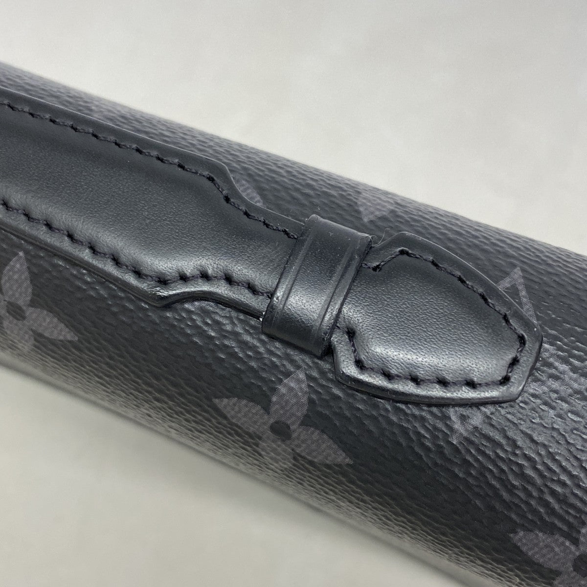 【6fb2585-k】ルイヴィトン 長財布 モノグラム・エクリプス ジッピーXL M61698 ブラック【中古】メンズ