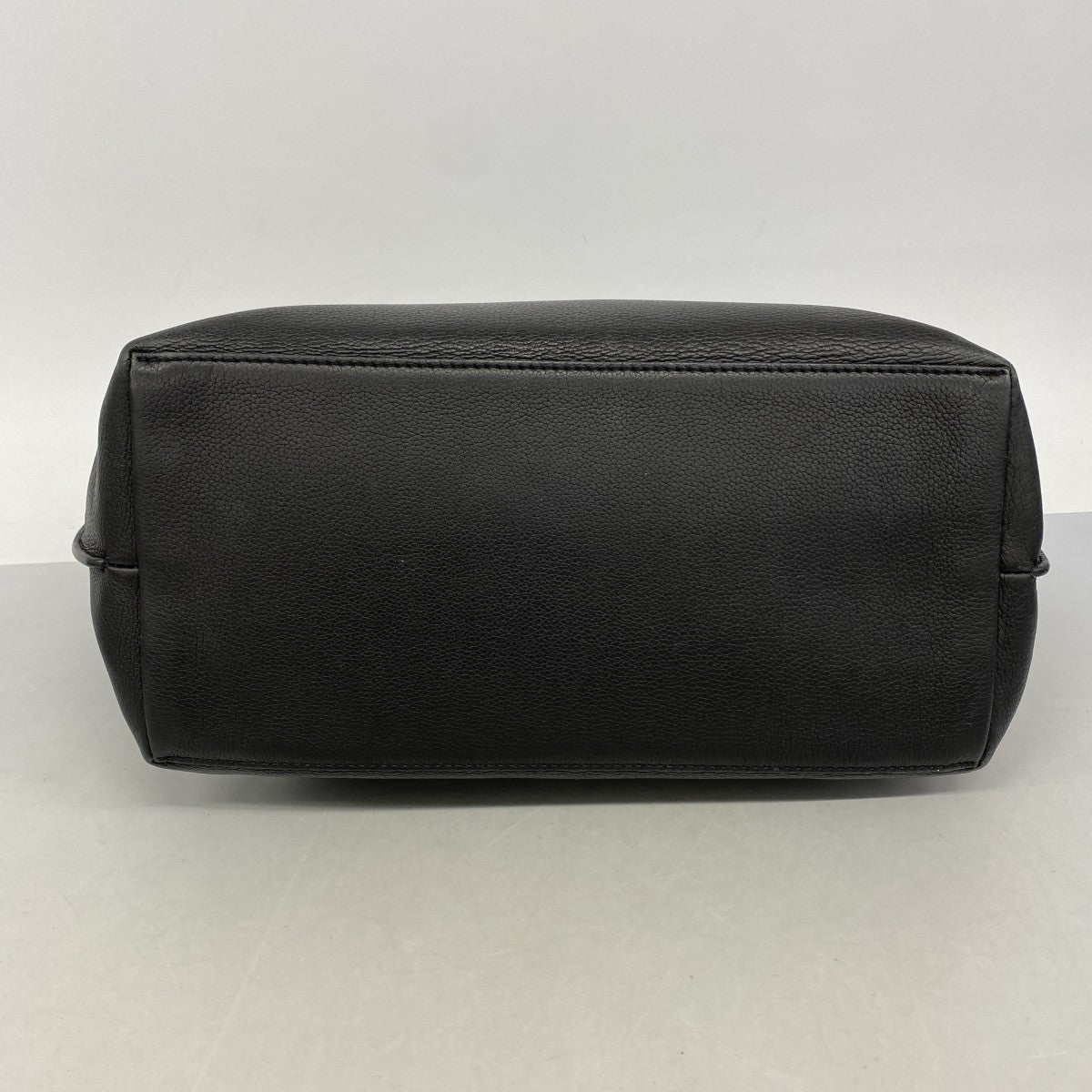 【6fb2596】ルイヴィトン トートバッグ トリヨン ロックミーゴー M55028 ノワール【中古】レディース