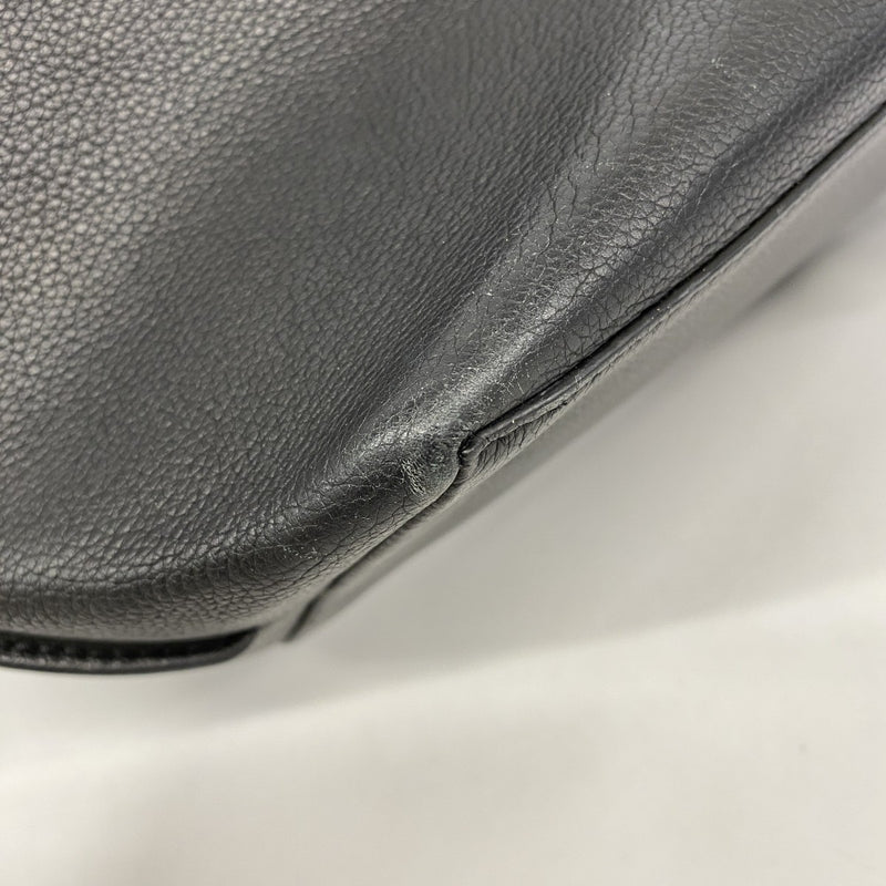 【6fb2596】ルイヴィトン トートバッグ トリヨン ロックミーゴー M55028 ノワール【中古】レディース