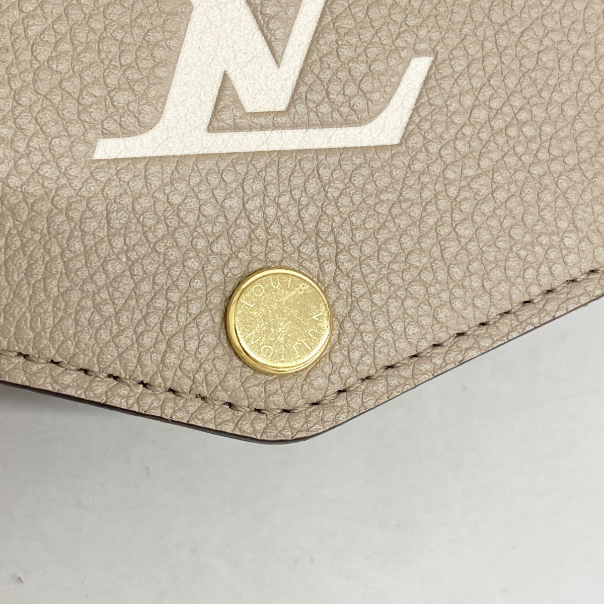 【6fb2625】ルイヴィトン 長財布 モノグラム・アンプラント バイカラー ポルトフォイユサラNM M81049 トゥルトレール/クレーム【中古】レディース