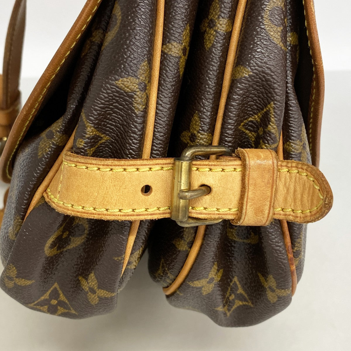 【6fb2646】ルイヴィトン ショルダーバッグ モノグラム ソミュール30 M42256 ブラウン【中古】レディース