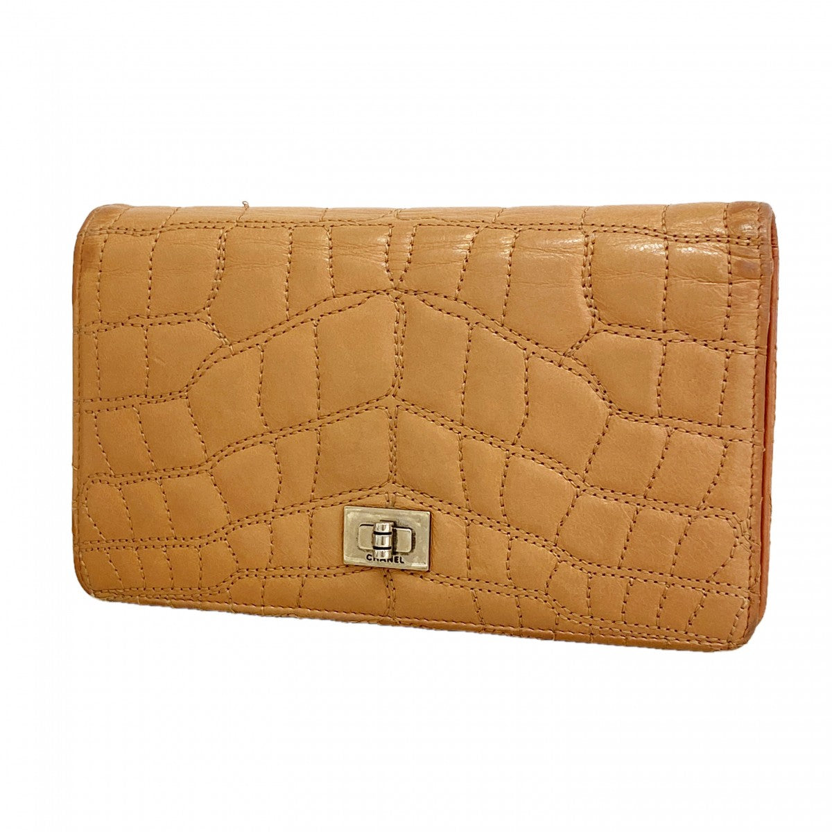 【6fb2650】シャネル 長財布 2.55 レザー ベージュ シルバー金具【中古】レディース