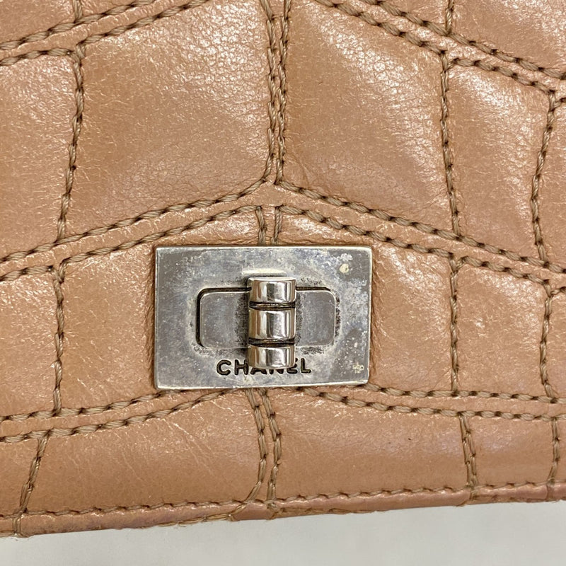 【6fb2650】シャネル 長財布 2.55 レザー ベージュ シルバー金具【中古】レディース