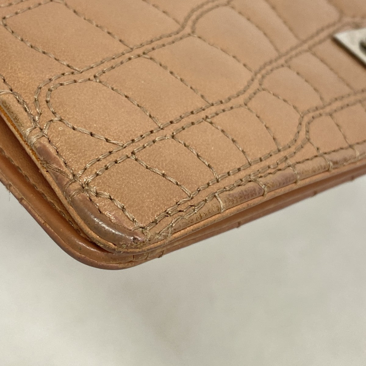 【6fb2650】シャネル 長財布 2.55 レザー ベージュ シルバー金具【中古】レディース