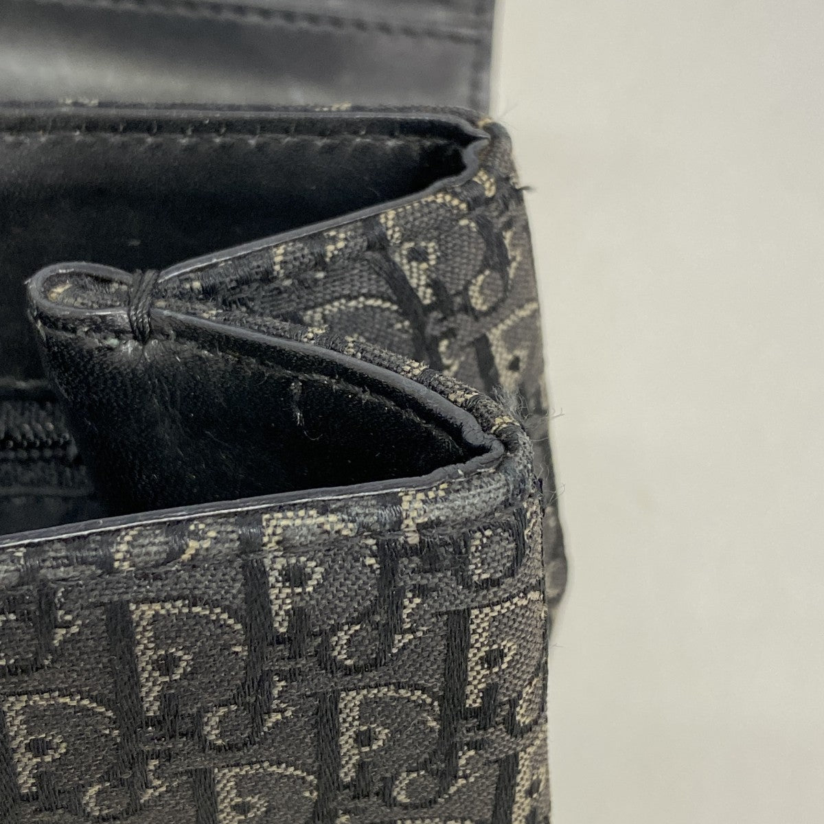 【6fb2663】クリスチャンディオール ショルダーバッグ ストリートシック キャンバス ブラック シルバー金具【中古】レディース